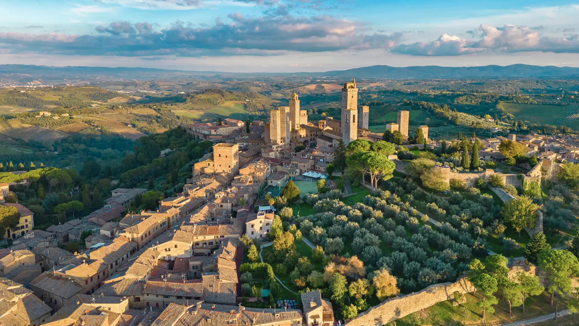 Tuscany countryside holiday in San Gimignano
