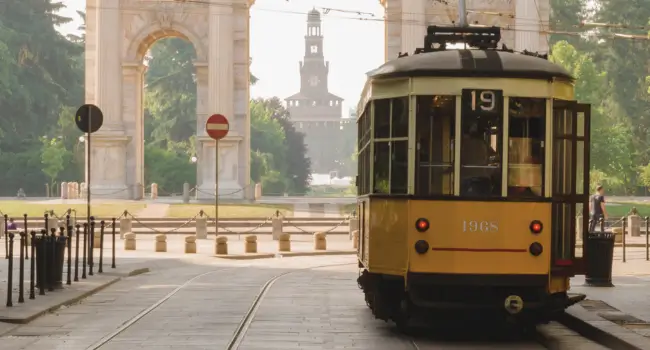 Historic tram ride in Milan with views of Arco della Pace and Sforza Castle