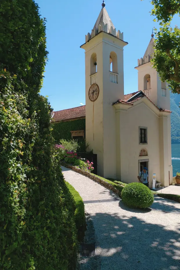 Family holiday and visit at Villa del Balbianello in Lake Como | design Your Italy